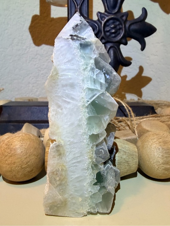Other - 4.95 Inch Fluorite Tower